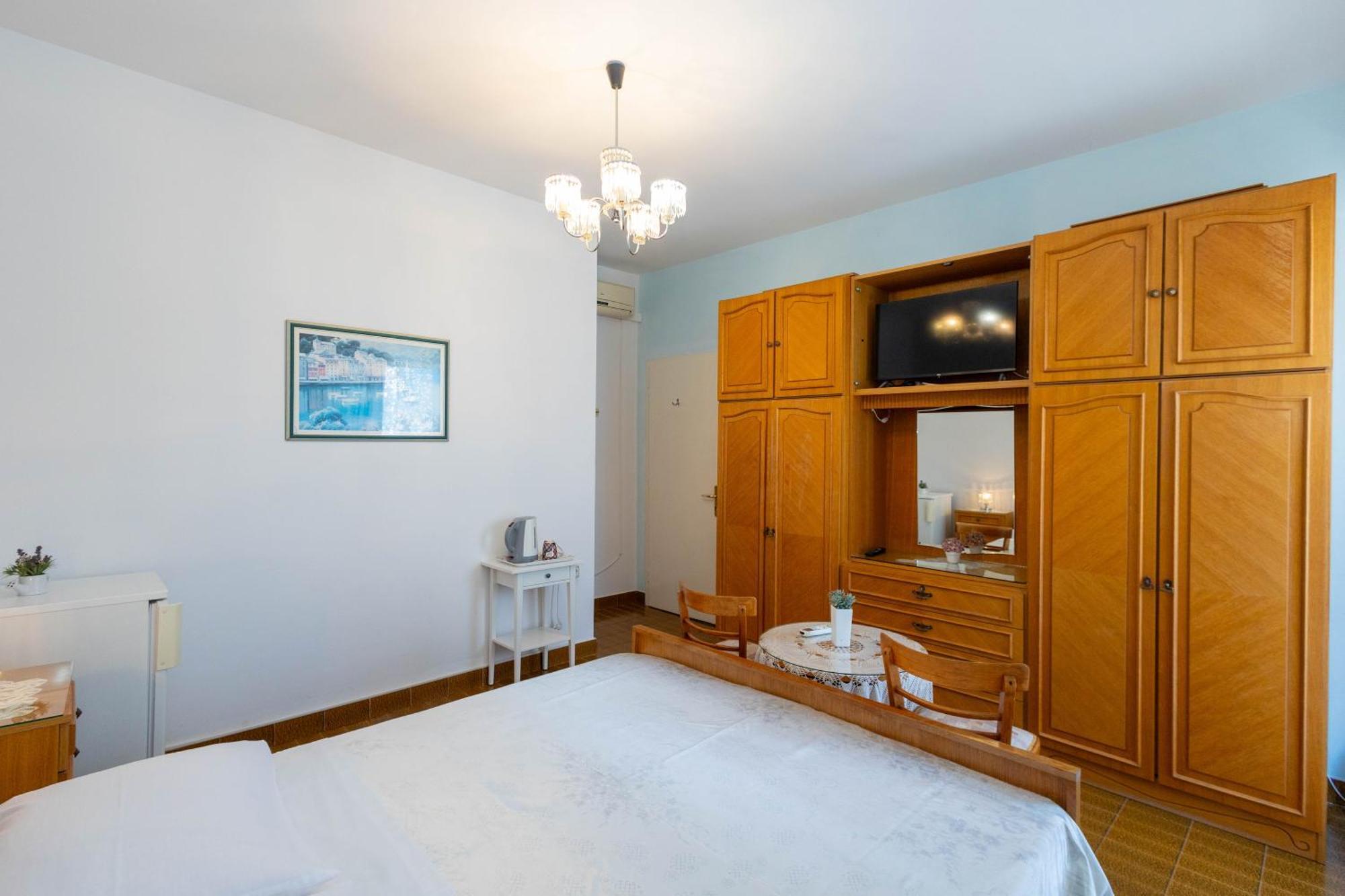 Marin Apartments بودْسْتغانا المظهر الخارجي الصورة